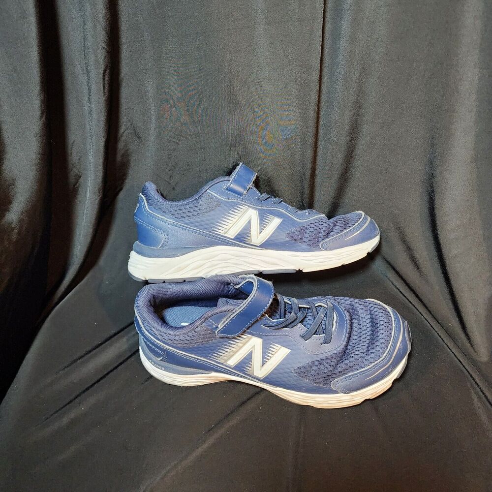 New Balance Kids' 680v6 Bungee / Size 4.5  Blue White